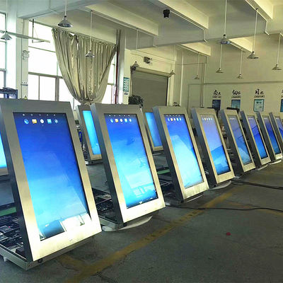 중국 3840*2160 받아들여지는 옥외 디지털 방식으로 표지판 TFT-LCD 패널 유형 관례 협력 업체